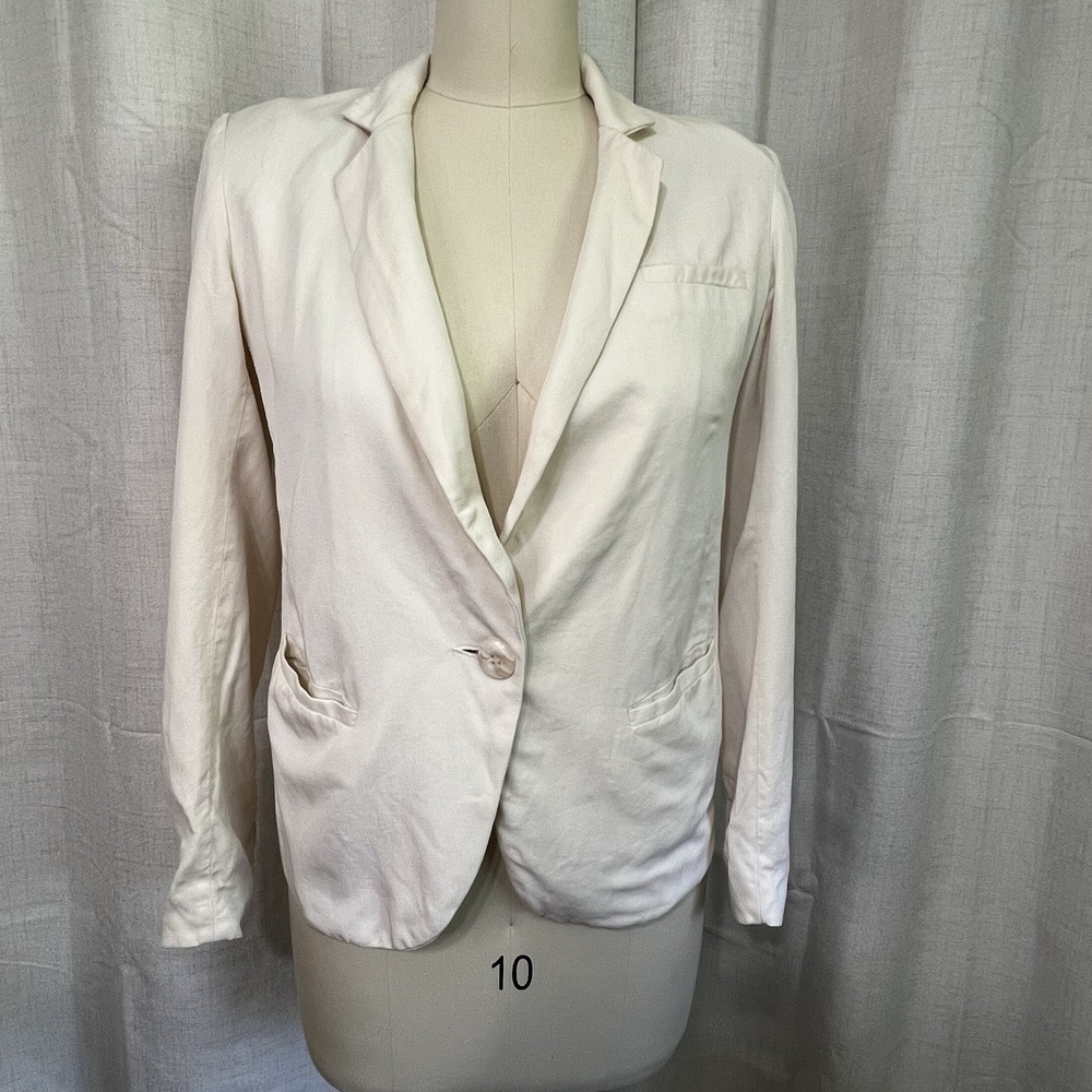 Cartonnier Anthropologie cream blazer ca 32054 size 4‎ Made In USA